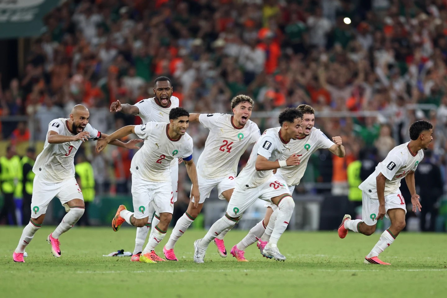 Thử thách toàn diện trước tham vọng vô địch của Les Bleus