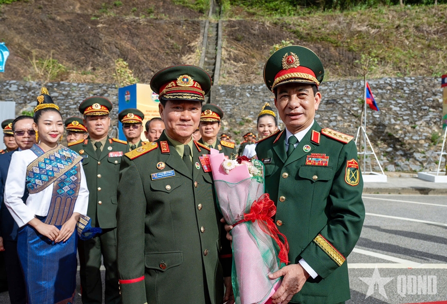 Giao lưu hữu nghị quốc phòng biên giới Việt Nam - Lào lần thứ 3 chính thức bắt đầu
