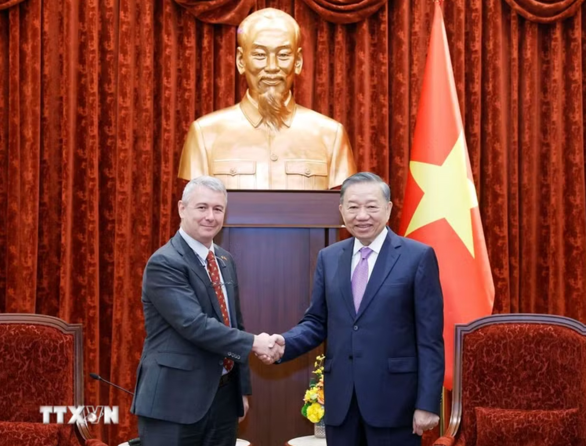 Tổng Bí thư, Chủ tịch nước Tô Lâm tiếp Đại sứ các nước chào từ biệt nhân dịp kết thúc nhiệm kỳ công tác