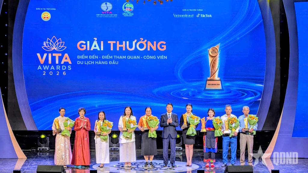 Vinh danh 106 đơn vị đóng góp cho du lịch Việt Nam

