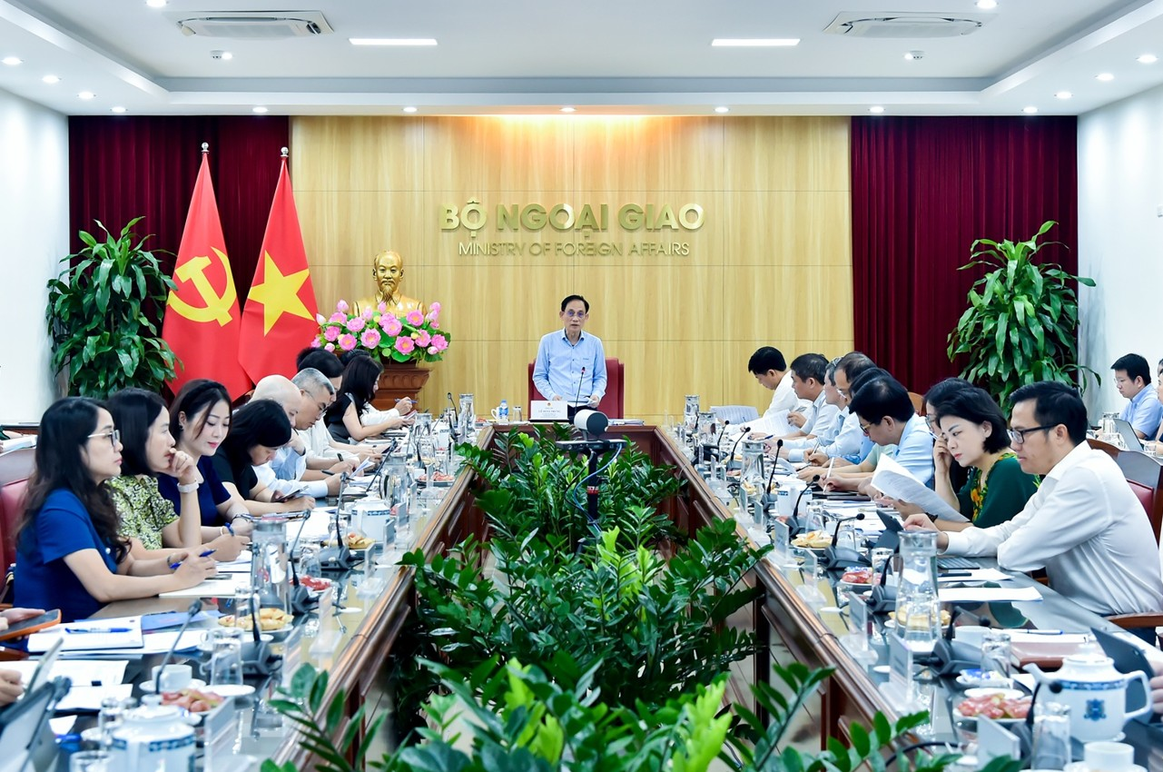 Tăng cường rà soát, đôn đốc việc thực hiện các cam kết, thỏa thuận quốc tế