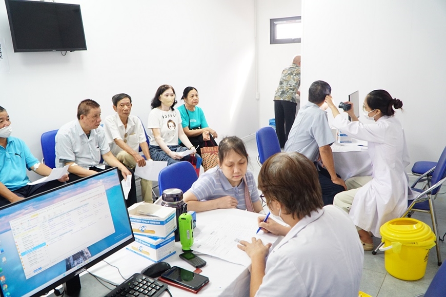 Hà Nội: 100% người dân phường Hồng Hà sẽ được khám sức khỏe, lập hồ sơ điện tử