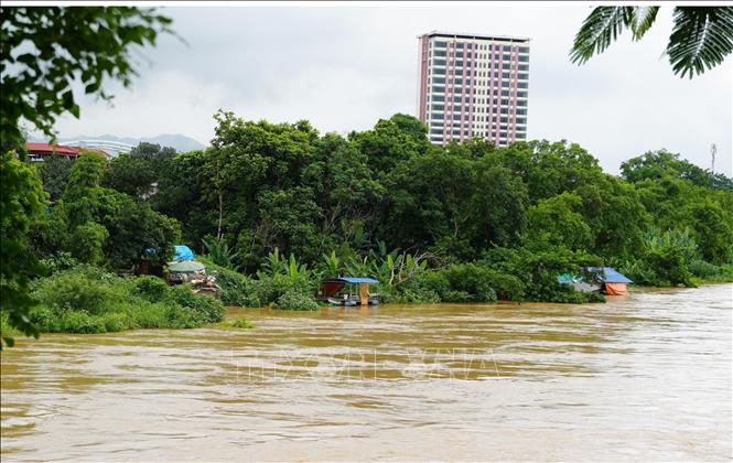 Nước sông Cầu qua Thái Nguyên lên nhanh do mưa lớn

