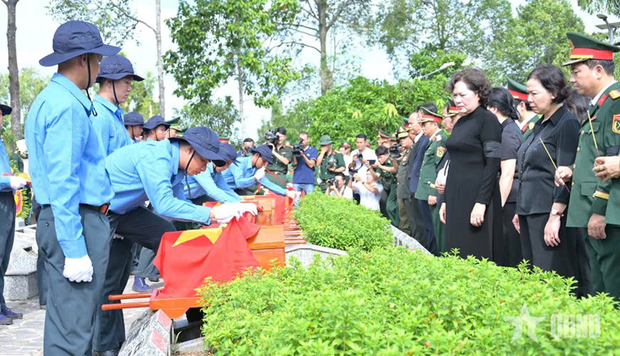 Đưa các anh trở về