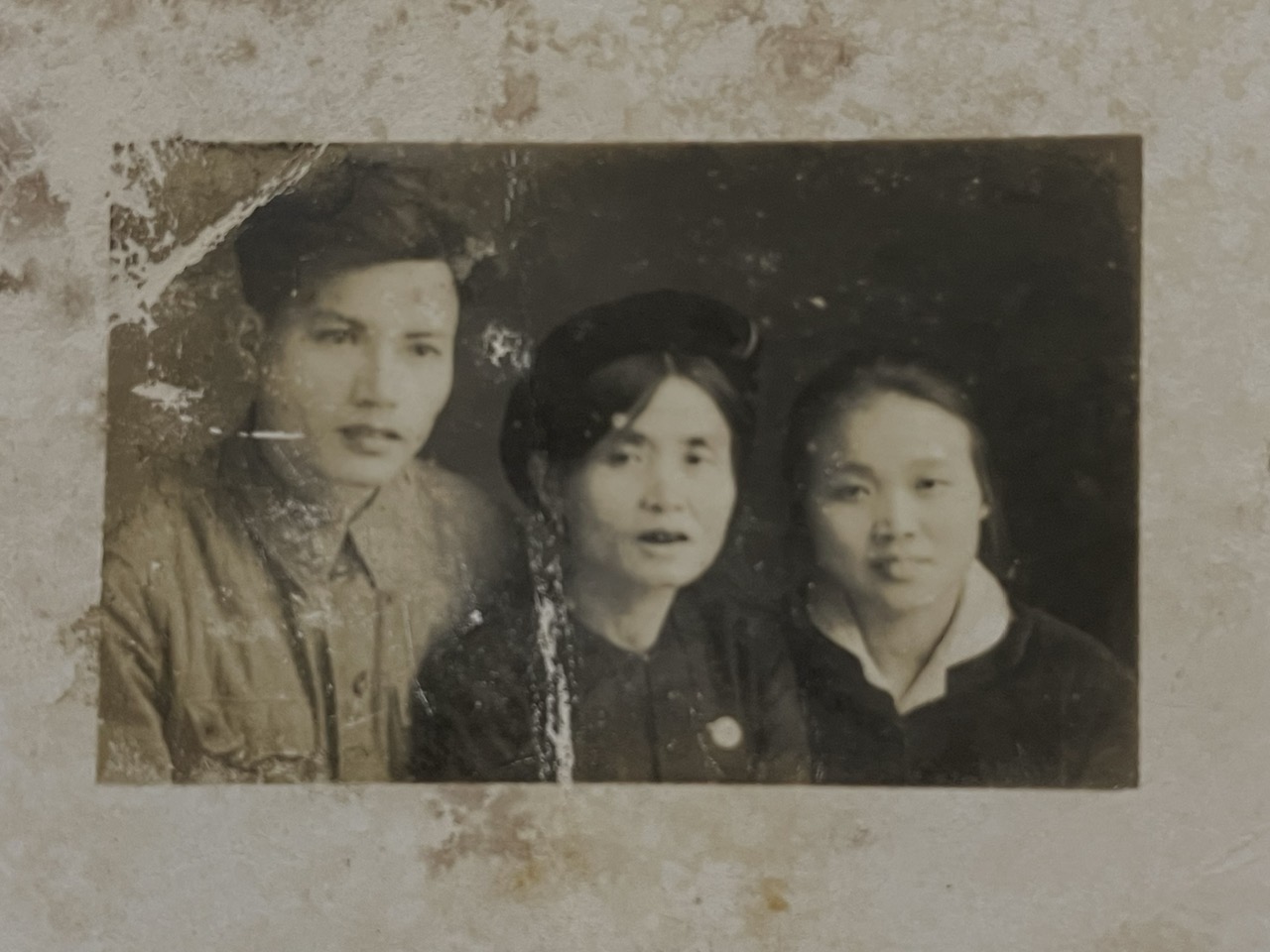 Bà mẹ Việt Nam anh hùng Lê Thị Sáu: Hai lần tiễn con vào chiến trận, một đời lặng lẽ giữ ký ức