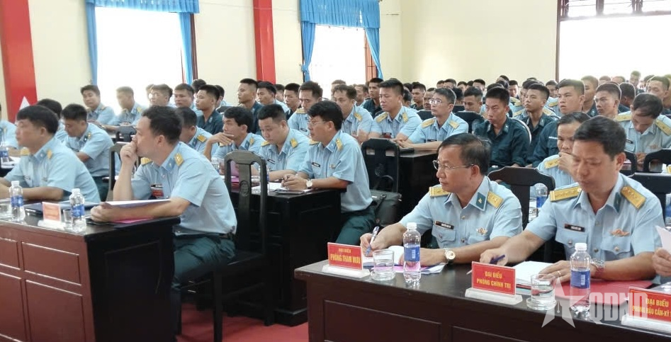 Trung đoàn 282 (Sư đoàn 375): Đối thoại dân chủ, tháo gỡ vướng mắc cho bộ đội