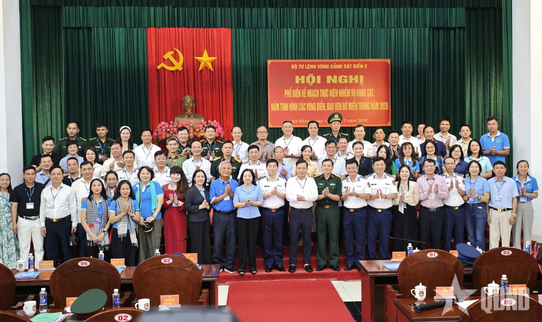 Cảnh sát biển Việt Nam khảo sát, nắm tình hình các vùng biển, đảo ven bờ miền Trung năm 2026.