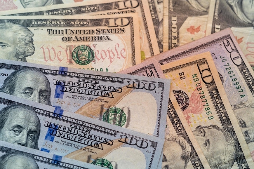 Tỷ gi&aacute; USD h&ocirc;m nay (15-7): Đồng USD suy yếu do lạm ph&aacute;t Mỹ hạ nhiệt mạnh hơn dự kiến