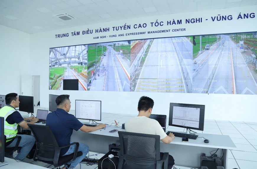 Thu ph&iacute; 5 dự &aacute;n cao tốc tr&ecirc;n tuyến Bắc-Nam từ ng&agrave;y 15-7