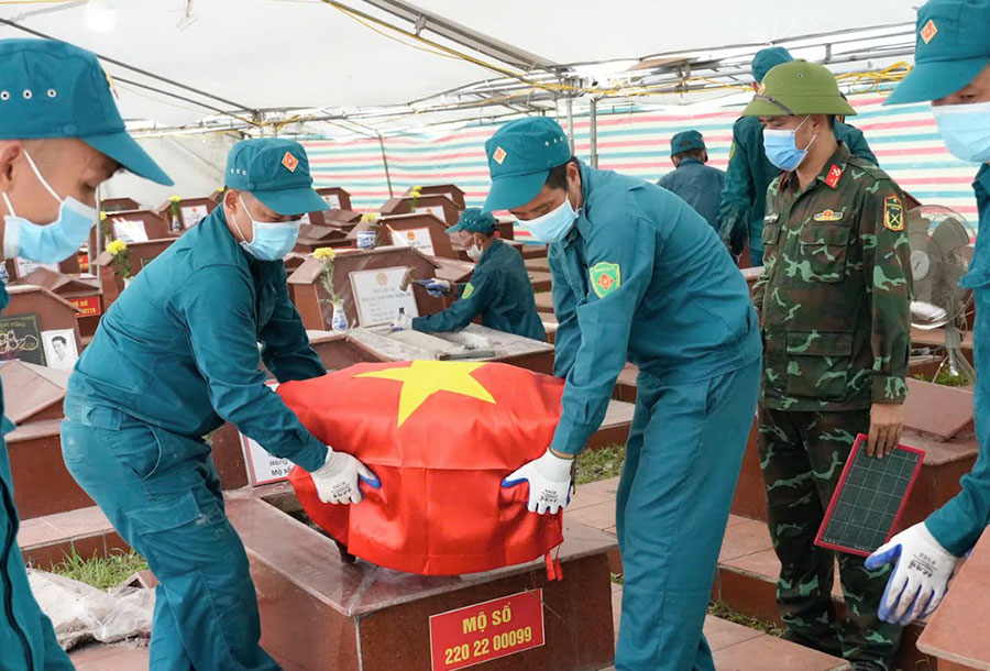 Quảng Ninh hoàn thành lấy mẫu ADN 803 phần mộ liệt sĩ