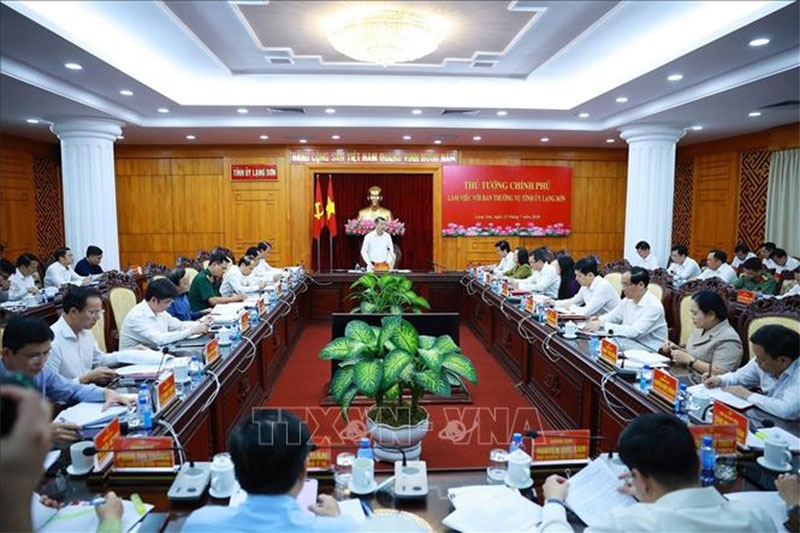 Thủ tướng L&ecirc; Minh Hưng: Biến lợi thế cửa khẩu th&agrave;nh động lực tăng trưởng của Lạng Sơn