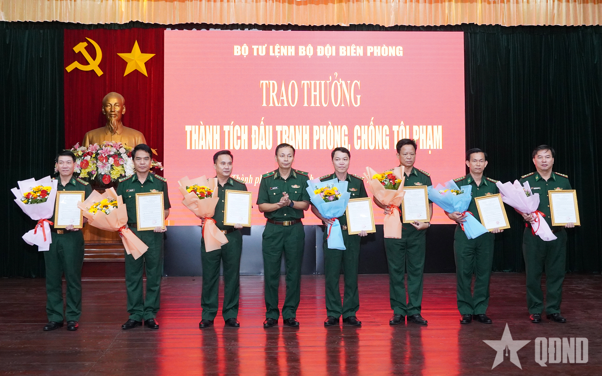Bộ tư lệnh Bộ đội Biên phòng trao thưởng thành tích trong đấu tranh phòng, chống tội phạm