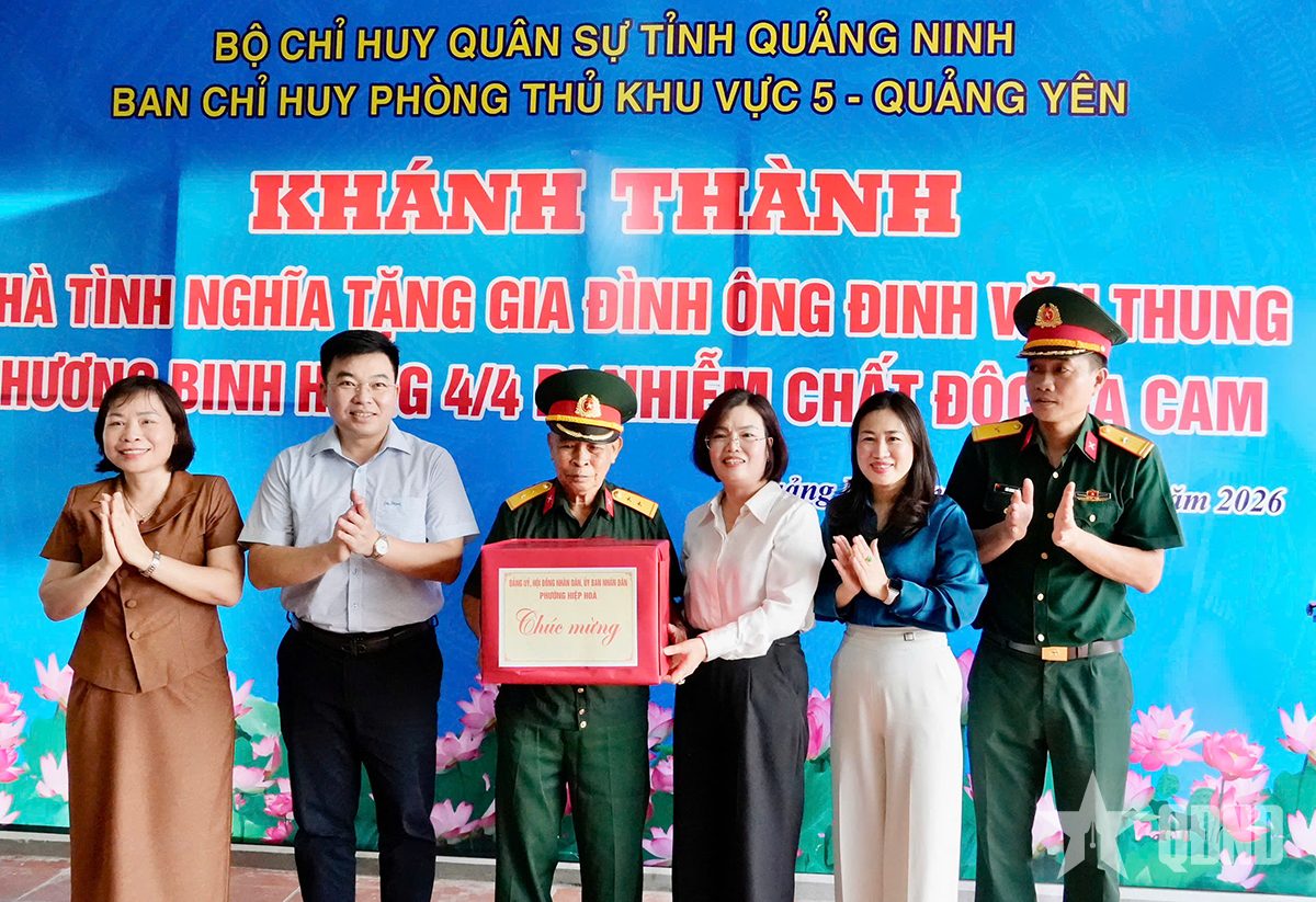 Quảng Ninh: Ban Chỉ huy Phòng thủ khu vực 5 - Quảng Yên bàn giao nhà tình nghĩa tặng thương binh
