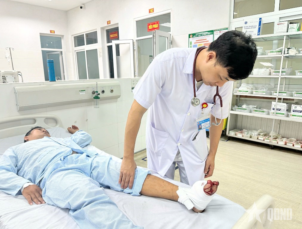 Bệnh viện Quân y 87: Bác sĩ Lương Nam Khánh - Chủ nhiệm khoa vững chuyên môn, giàu trách nhiệm 