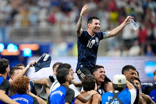 “Lực hấp dẫn” của Messi