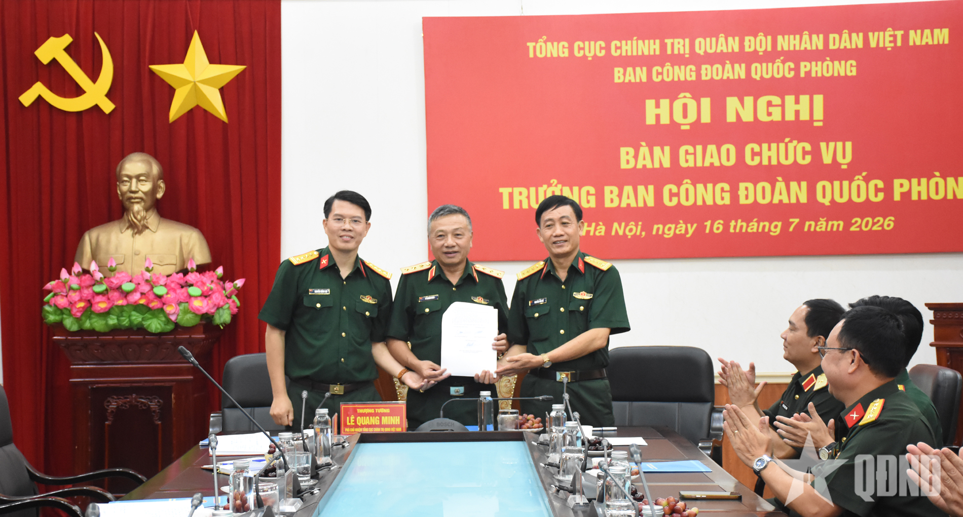Thượng tướng Lê Quang Minh chủ trì hội nghị bàn giao chức vụ Trưởng ban Công đoàn Quốc phòng