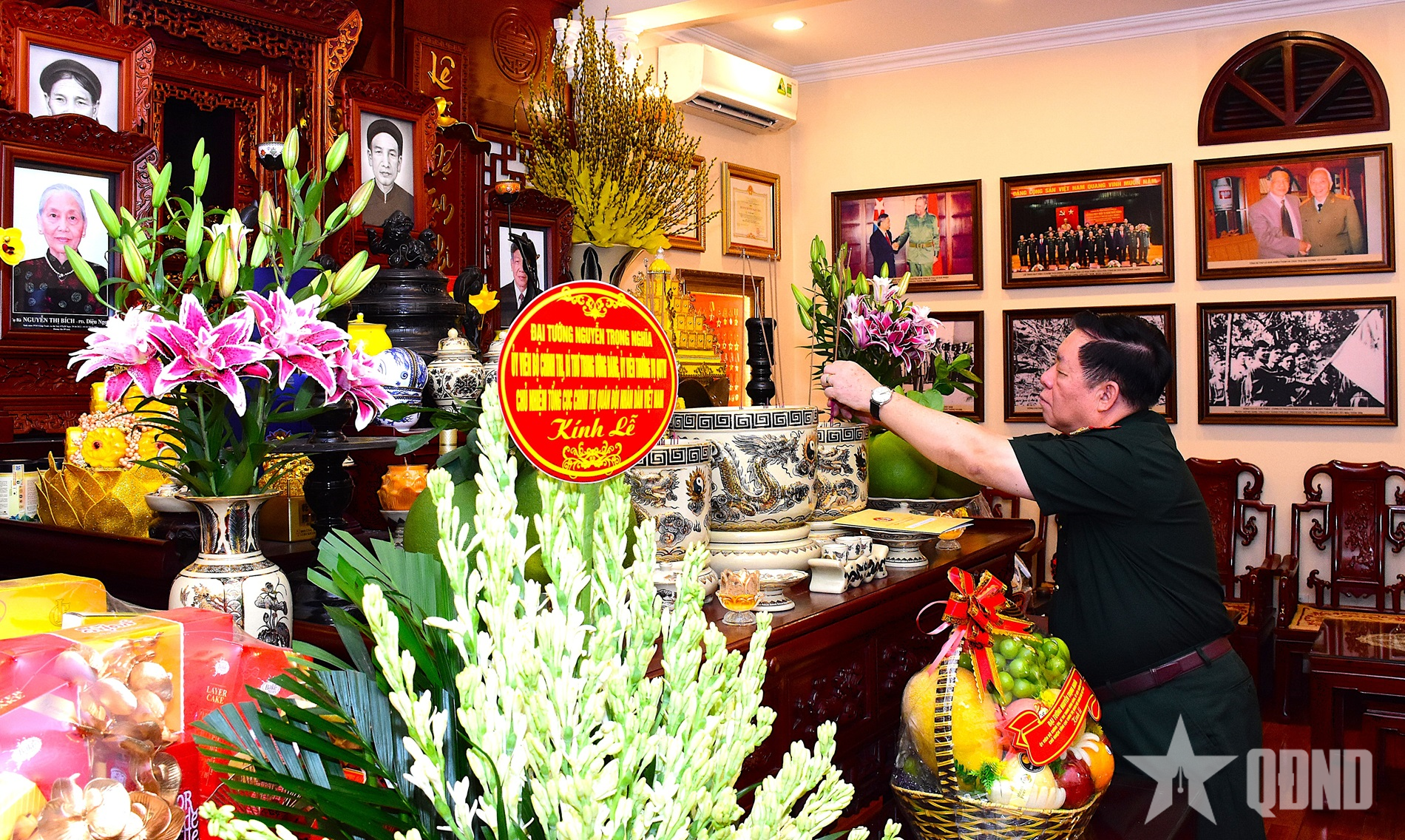 Đại tướng Nguyễn Trọng Nghĩa tri ân các đồng chí nguyên lãnh đạo Đảng, Nhà nước, Quân đội