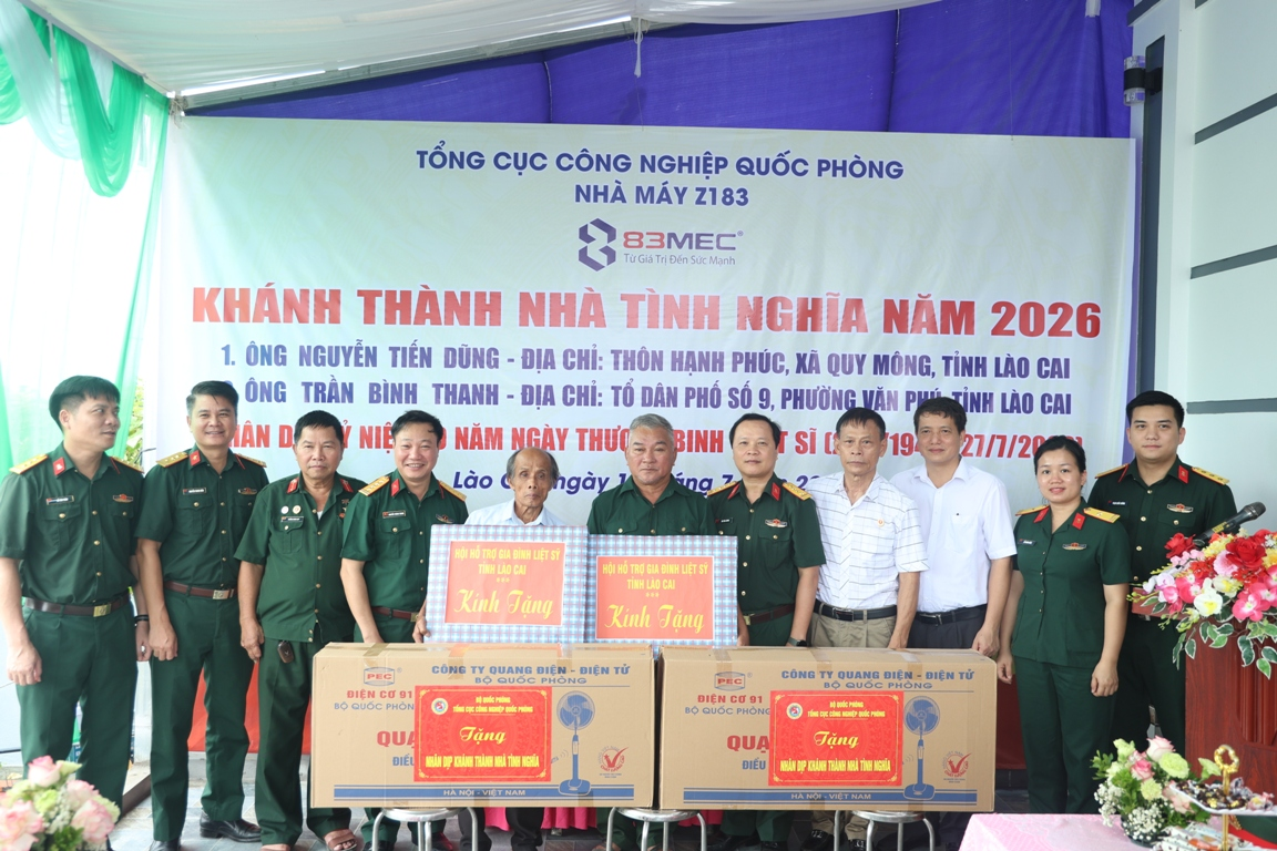 Nhà máy Z183 tổ chức khánh thành, bàn giao “Nhà tình nghĩa” 