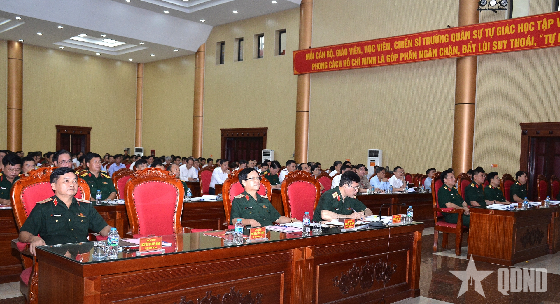 ​Hoàn thành mục tiêu, yêu cầu giáo dục quốc phòng và an ninh cho học sinh, sinh viên