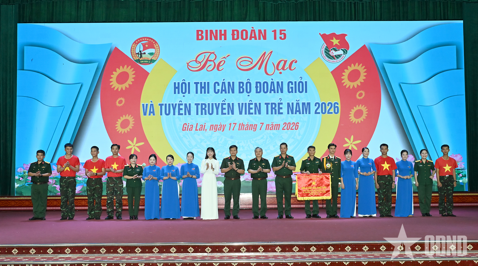 Binh đoàn 15 bế mạc Hội thi cán bộ Đoàn giỏi và tuyên truyền viên trẻ