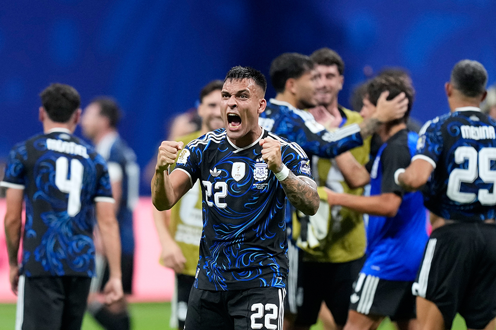 Tin thể thao (17-7): Trận Argentina và Tây Ban Nha từng bị hủy

