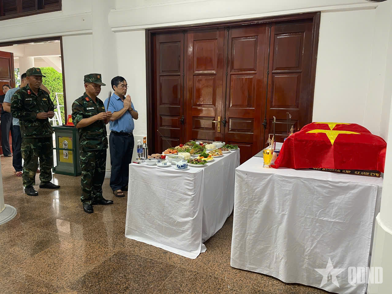 Khai quật, quy tập 2 phần mộ liệt sĩ tại khu vực đỉnh đèo Pha Đin