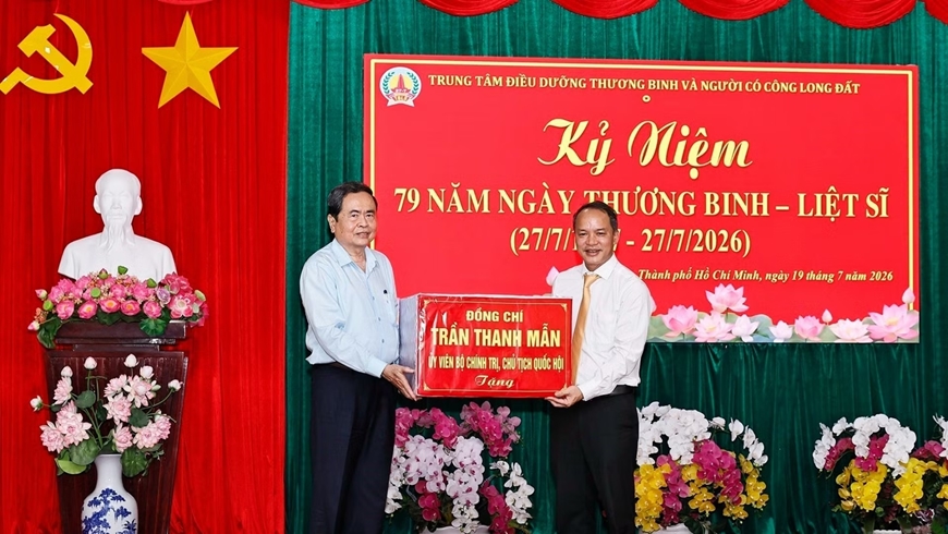 Chủ tịch Quốc hội Trần Thanh Mẫn thăm, tri ân người có công tại Thành phố Hồ Chí Minh