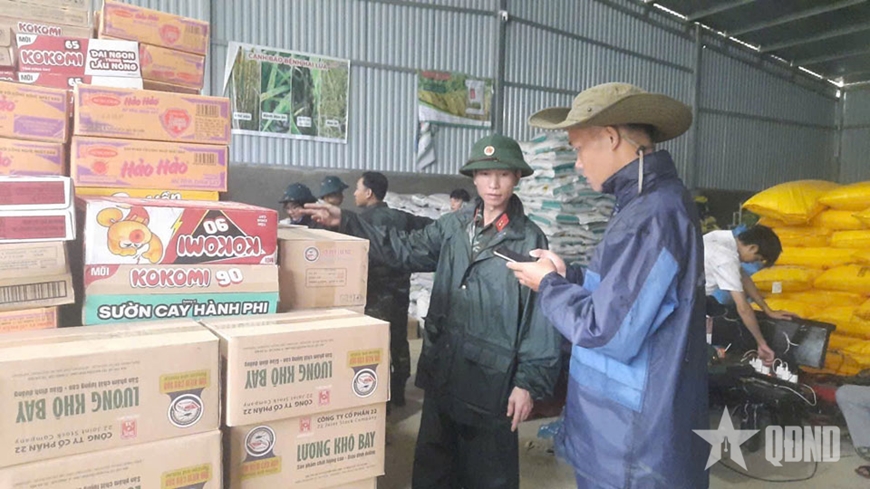 Lực lượng vũ trang các tỉnh Tây Bắc tập trung mọi nguồn lực hỗ trợ người dân vùng thiên tai