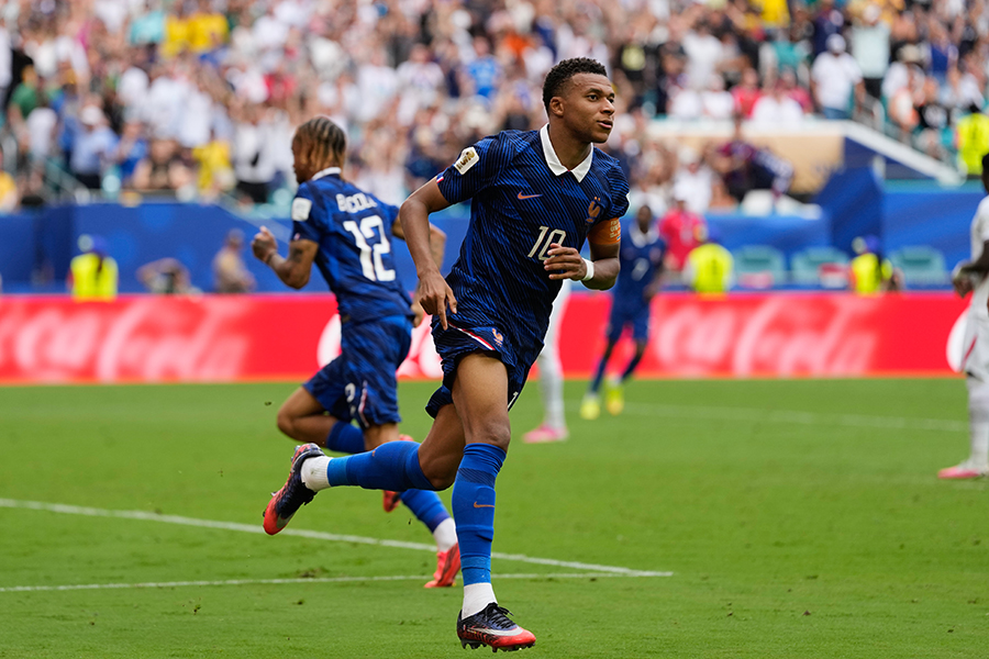 Mbappe lập kỷ lục ghi bàn ở World Cup

