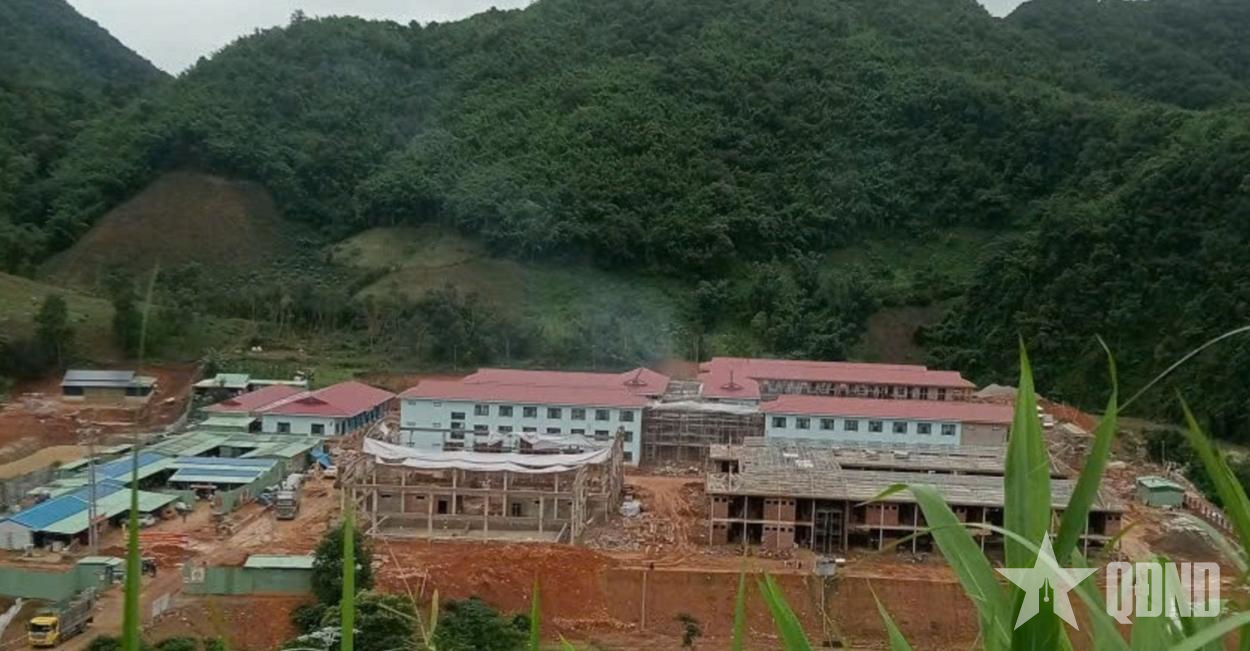Bộ CHQS tỉnh Sơn La chạy “nước rút” thi công trường liên cấp các xã biên giới
