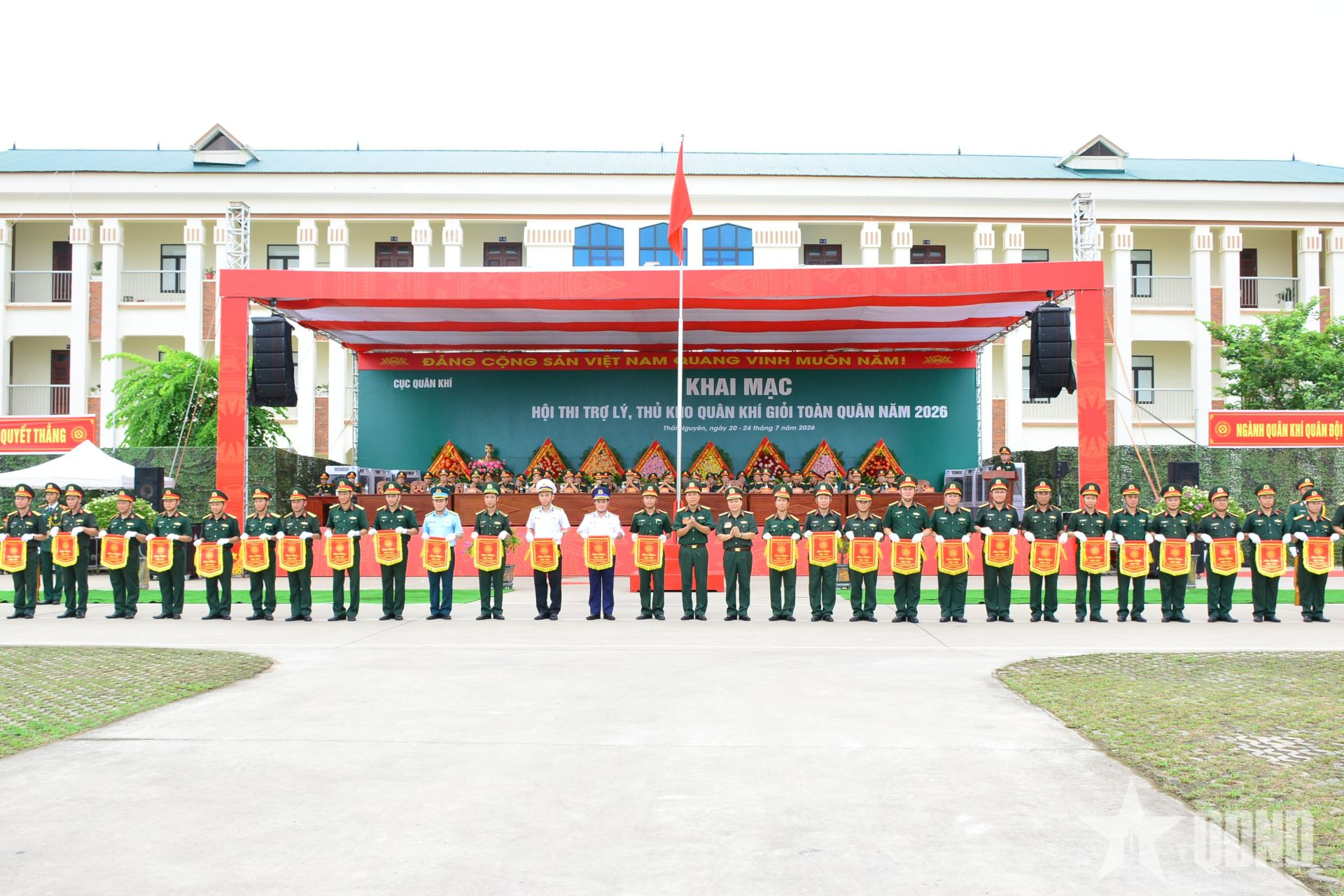 Chuẩn hóa đội ngũ trợ lý, thủ kho quân khí toàn quân