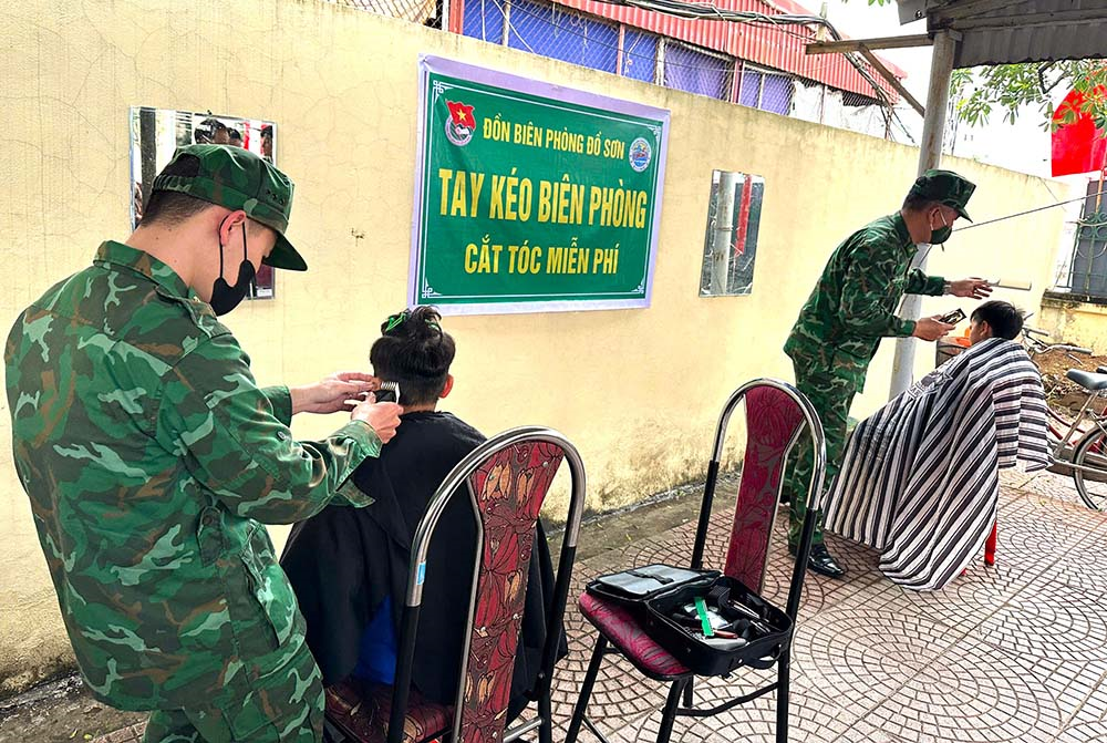 Bám dân, bám địa bàn 