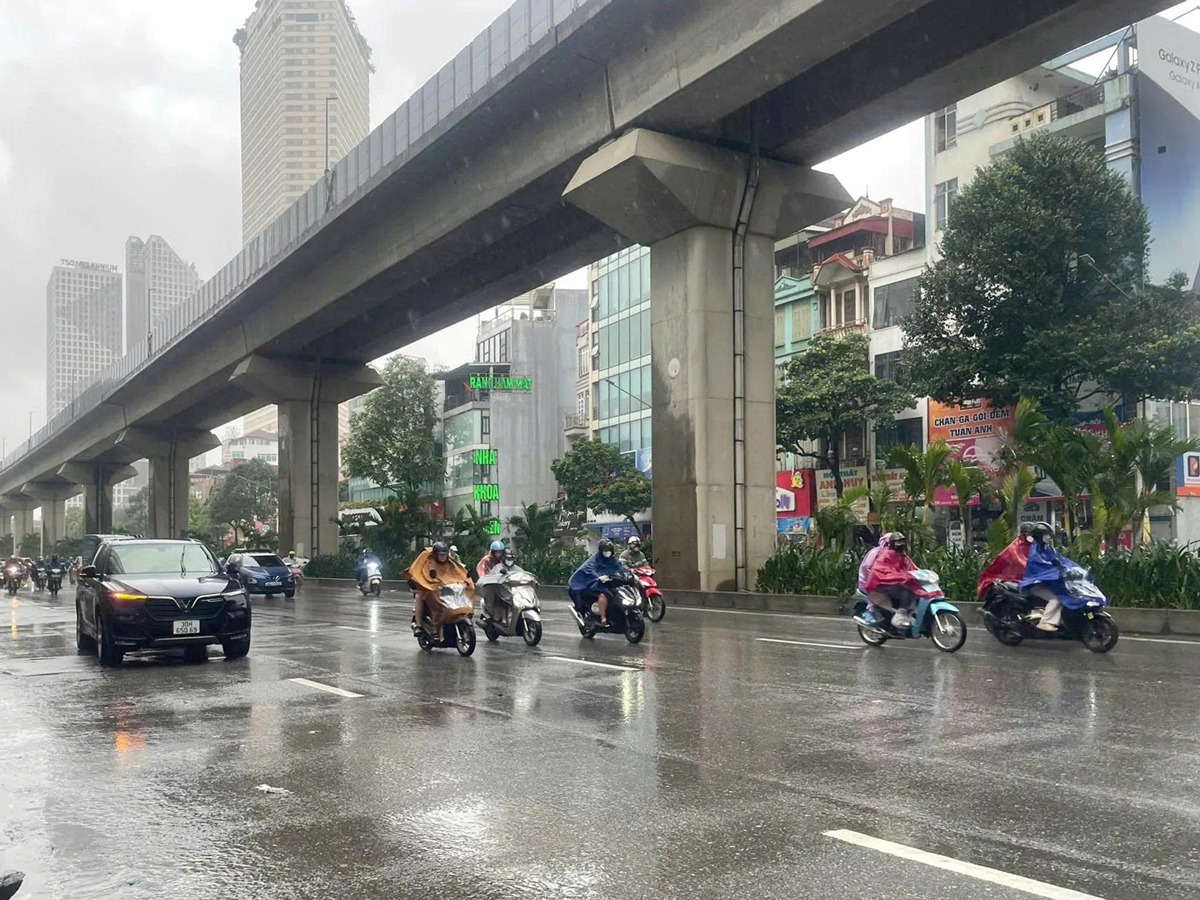 Thời tiết hôm nay (21-7): Bắc Bộ ngày nắng, đêm có mưa dông