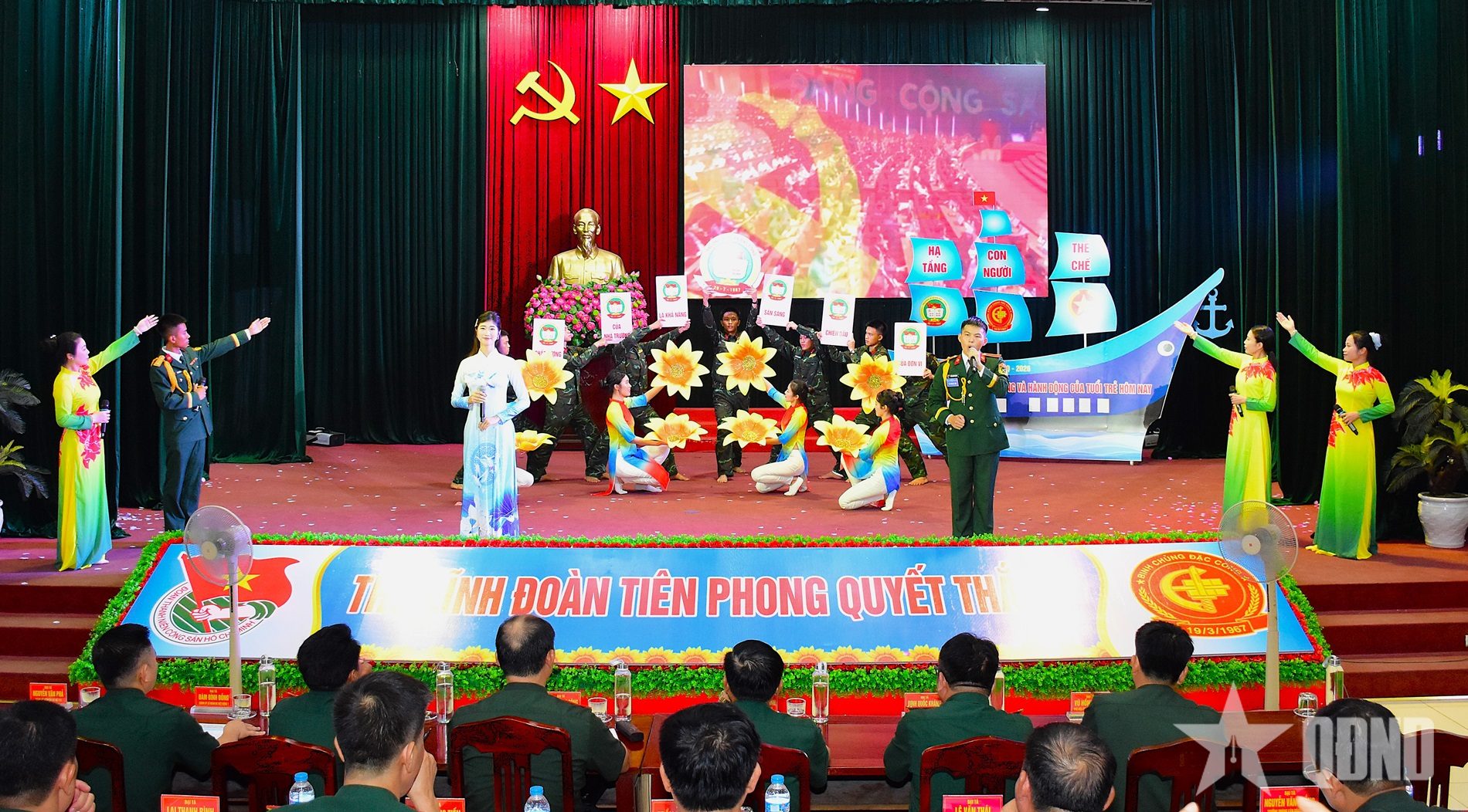 Thắp lửa bản lĩnh tuổi trẻ Đặc công từ Hội thi cán bộ đoàn giỏi và tuyên truyền viên trẻ
