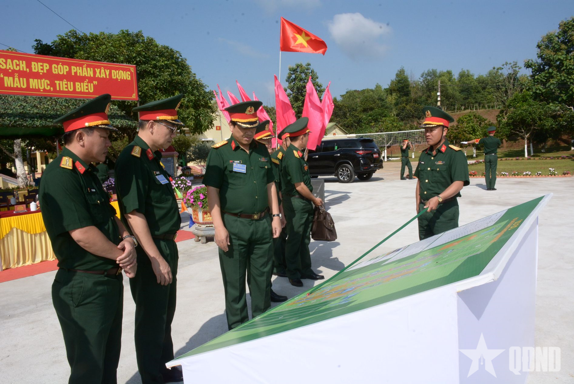 Sôi nổi Hội thi “Doanh trại chính quy, xanh, sạch, đẹp” tại Trung đoàn 95