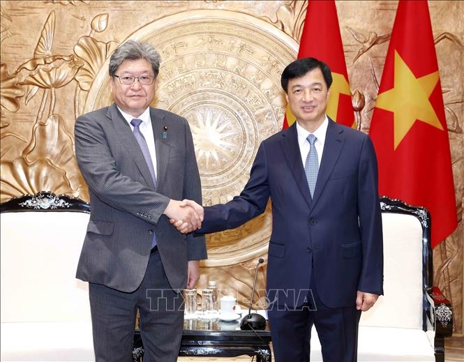 Trưởng ban Tổ chức Trung ương Nguyễn Duy Ngọc tiếp Quyền Tổng Thư k&yacute; Đảng D&acirc;n chủ Tự do Nhật Bản Hagiuda Koichi