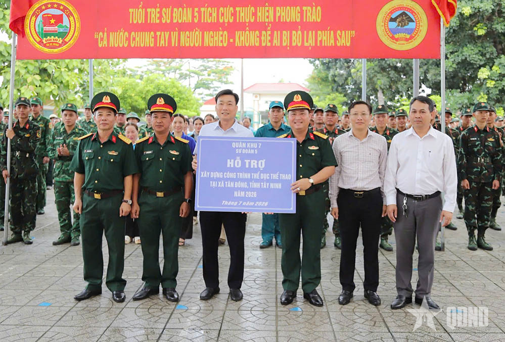 Tây Ninh: Thắm đượm nghĩa tình quân dân gắn bó