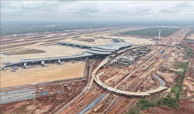 Ưu tiên thi công các đoạn tuyến giao thông kết nối sân bay Long Thành

