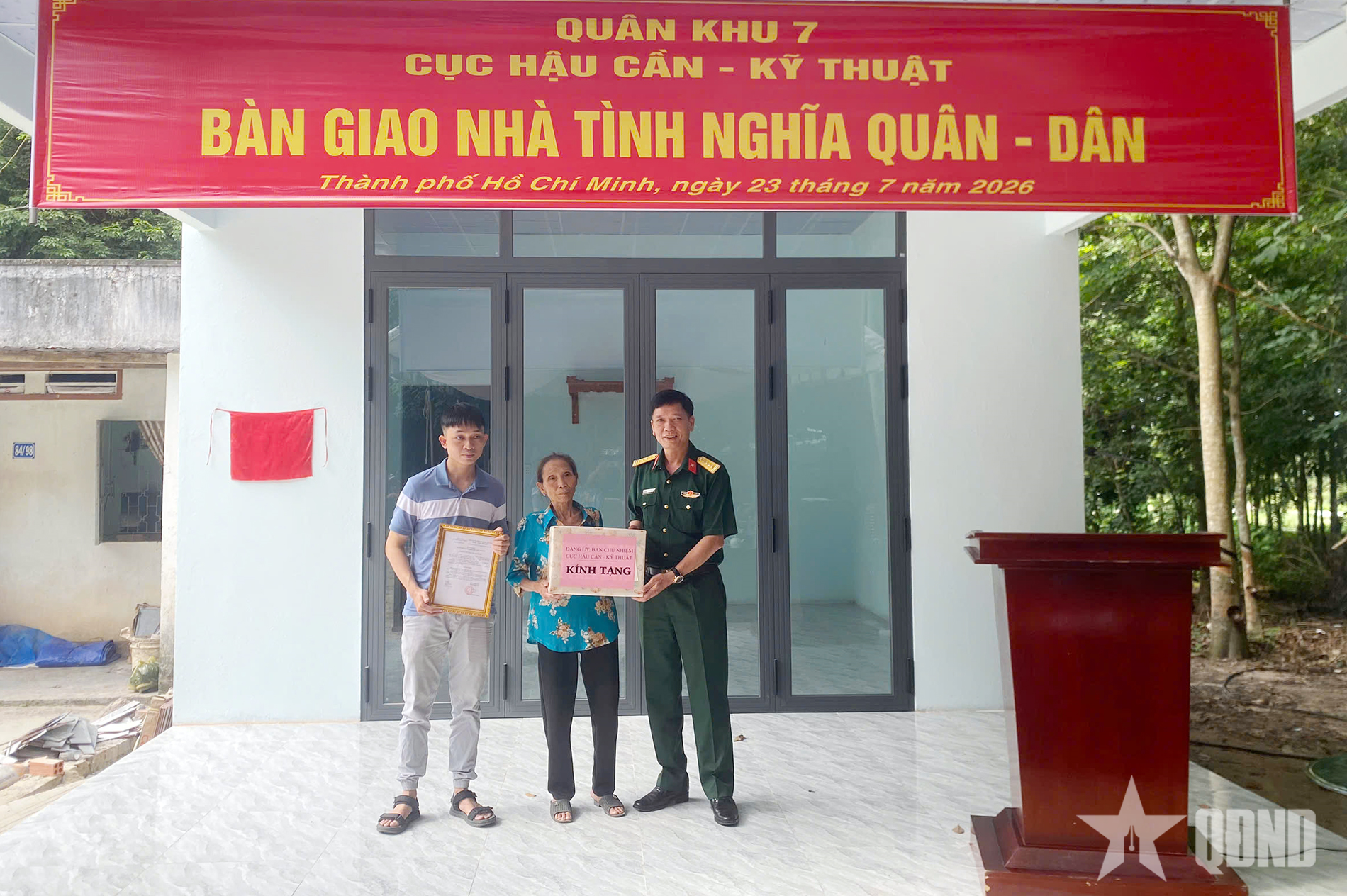 Cục Hậu cần-Kỹ thuật, Quân khu 7 bàn giao nhà “Tình nghĩa quân-dân” tại xã Phú Giáo, TP Hồ Chí Minh