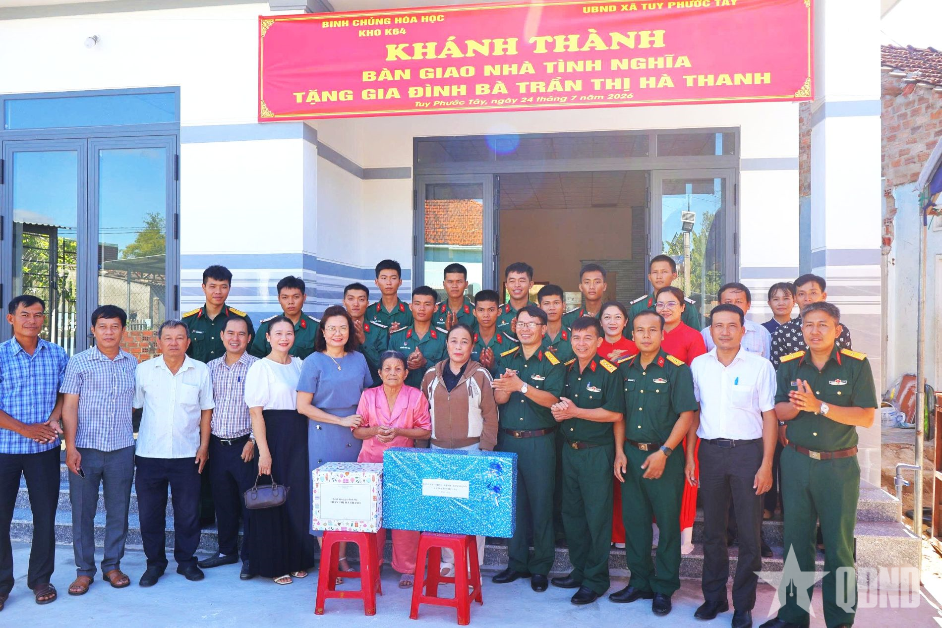 Kho K64 (Binh chủng Hóa học) bàn giao nhà tình nghĩa tại Gia Lai