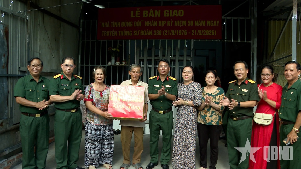 Sư đoàn 330 tổ chức chuỗi hoạt động tri ân tại Vĩnh Long