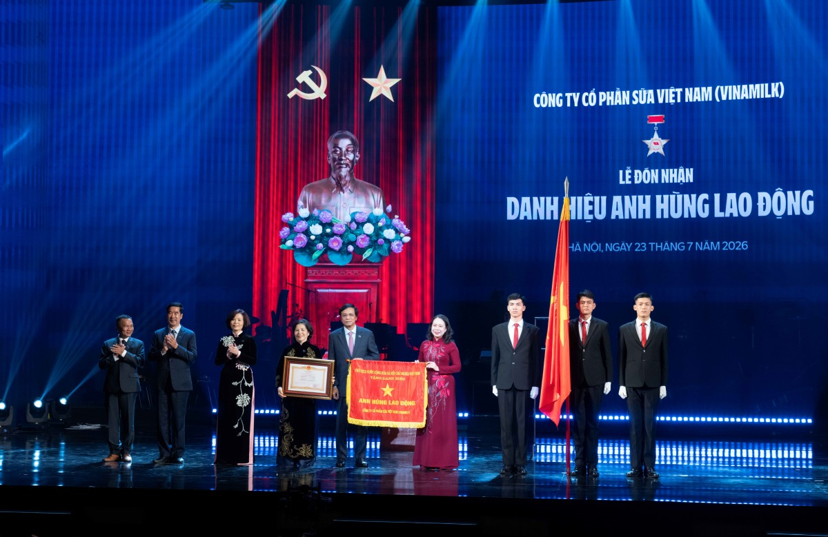 Vinamilk: Từ ba nhà máy bỏ hoang đến Top 1 thương hiệu sữa tiềm năng nhất thế giới
