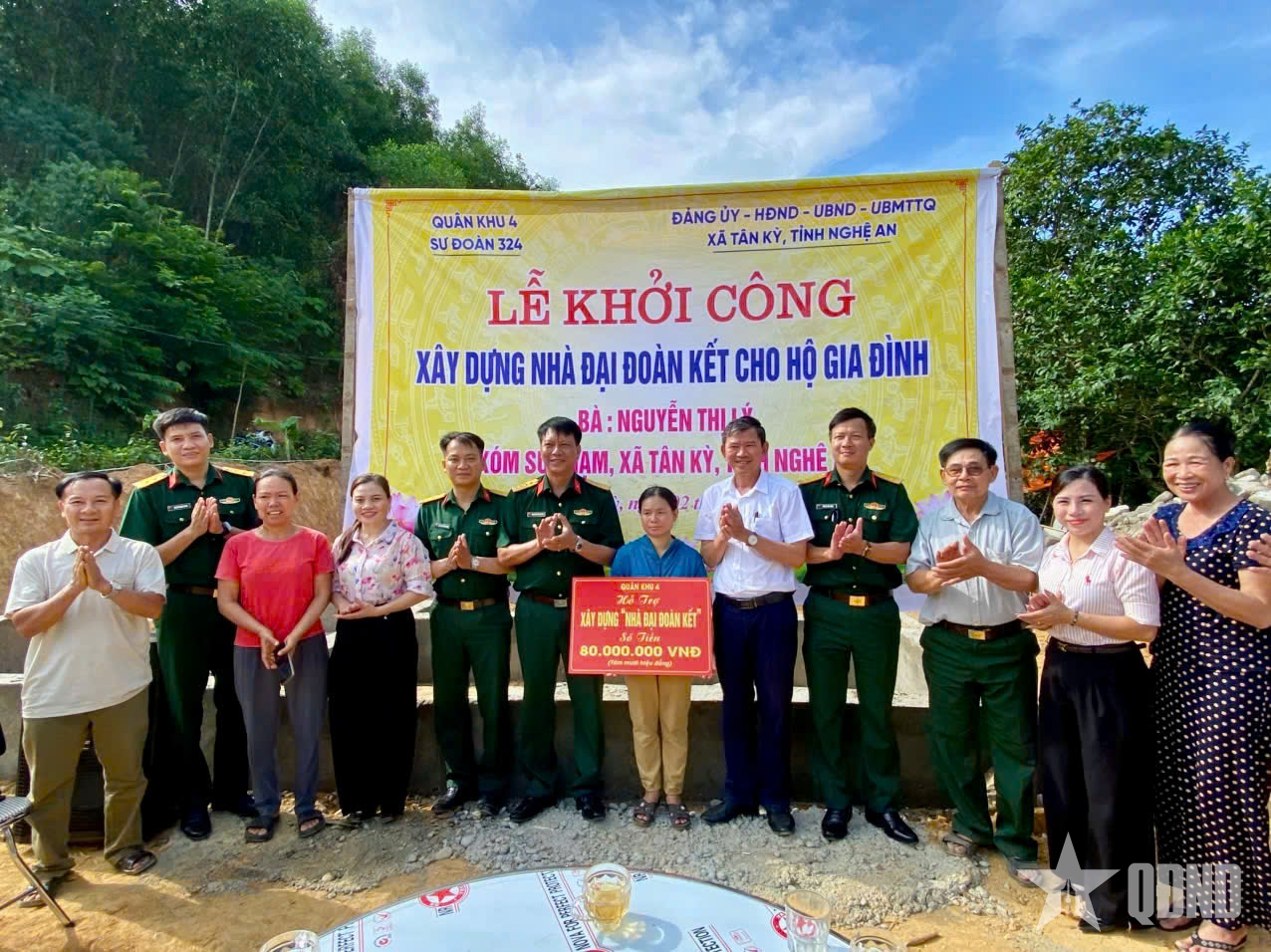 Sư đoàn 324 (Quân khu 4): Tri ân thiết thực, thắm đượm nghĩa tình