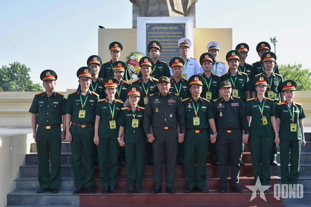 Khép lại chương trình Giao lưu sĩ quan trẻ Việt Nam - Campuchia năm 2026 với nhiều hoạt động ý nghĩa