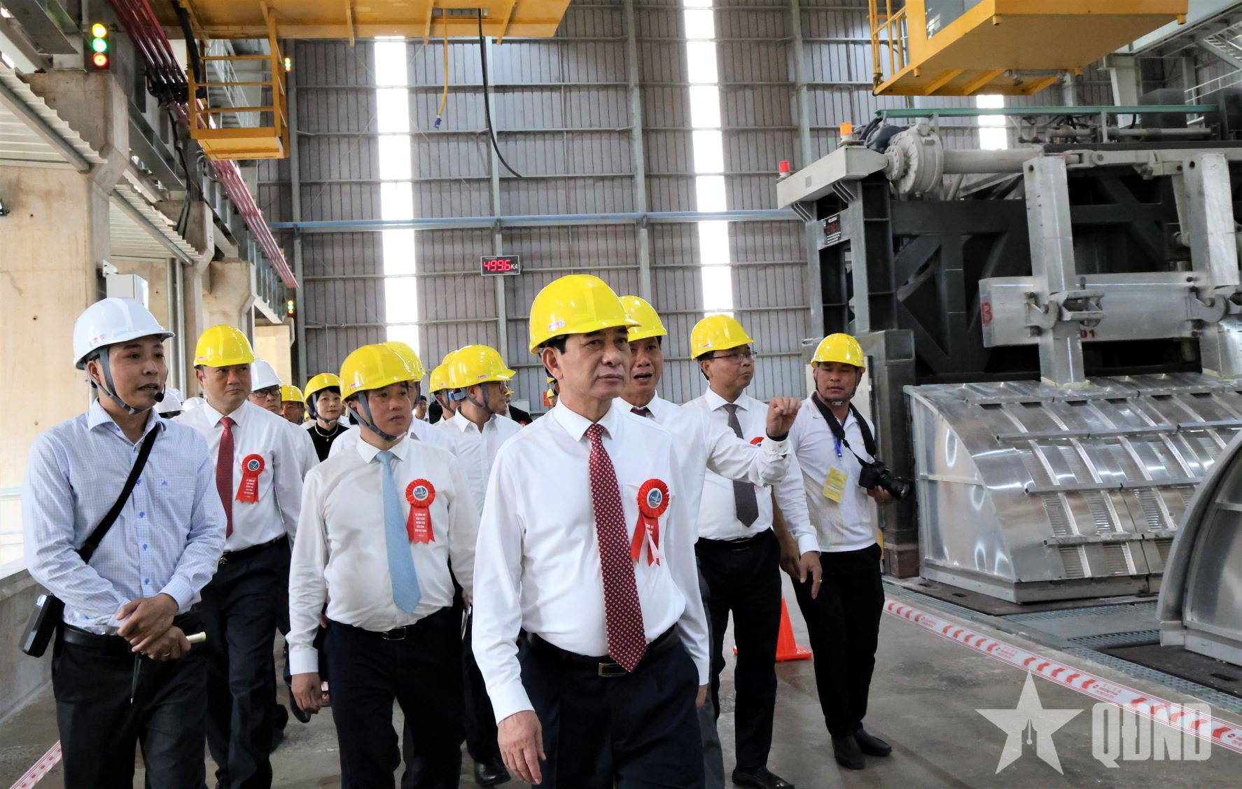Đại tướng Phan Văn Giang dự lễ công bố sản phẩm nhôm thỏi đầu tiên sản xuất tại Việt Nam