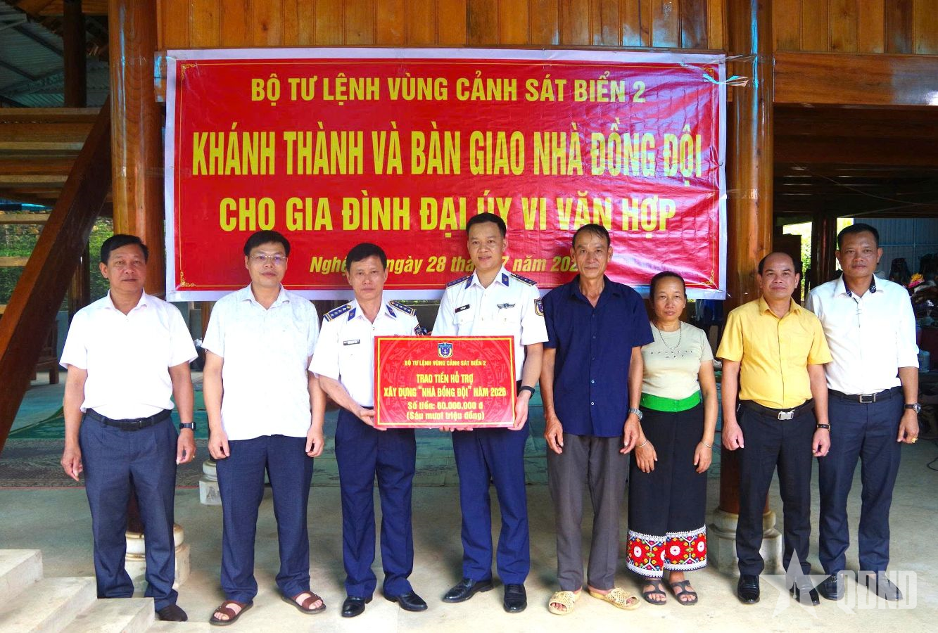 Vùng Cảnh sát biển 2 khánh thành và bàn giao nhà đồng đội