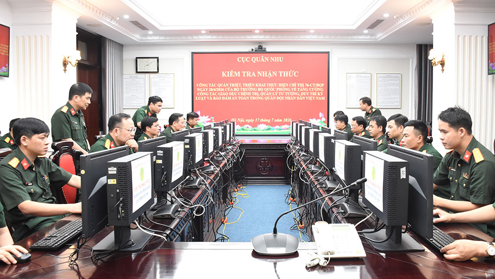 Đổi mới giáo dục chính trị, quản lý tư tưởng ở Cục Quân nhu