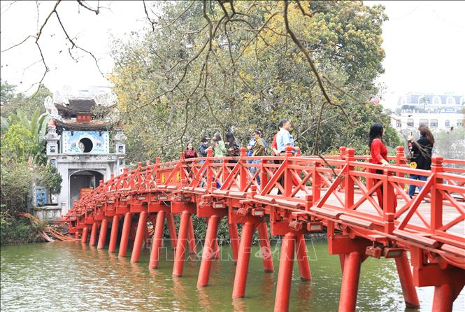7 tháng năm 2026: Hà Nội đón hơn 21,16 triệu lượt khách