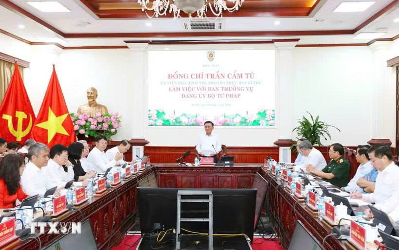 Thường trực Ban Bí thư Trần Cẩm Tú: Sớm hình thành nền tư pháp số hiện đại, đồng bộ

