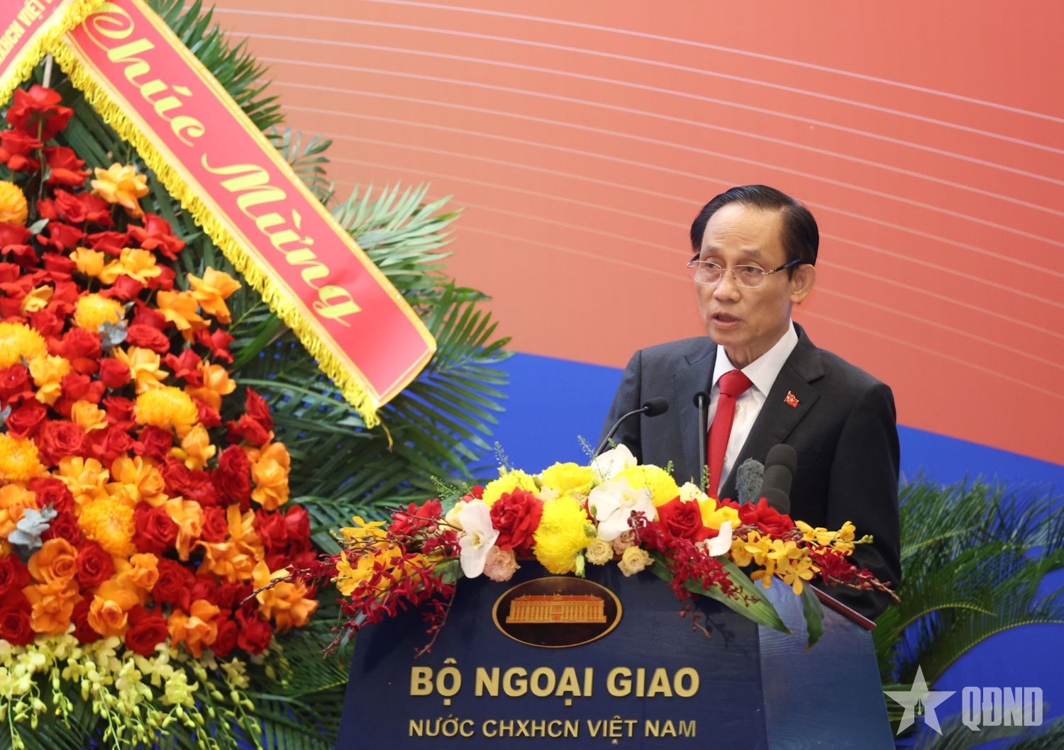 Phát huy vai trò tiên phong và thực hiện nhiệm vụ trọng yếu, thường xuyên của đối ngoại Việt Nam trong kỷ nguyên mới